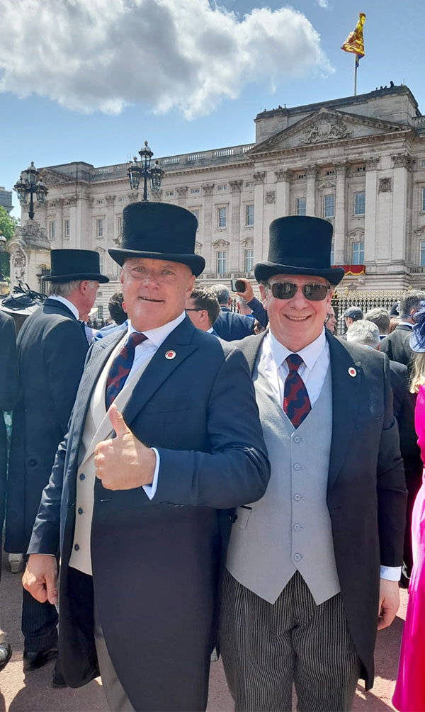 E.Kt. Mark Wright at Buckingham Palace
