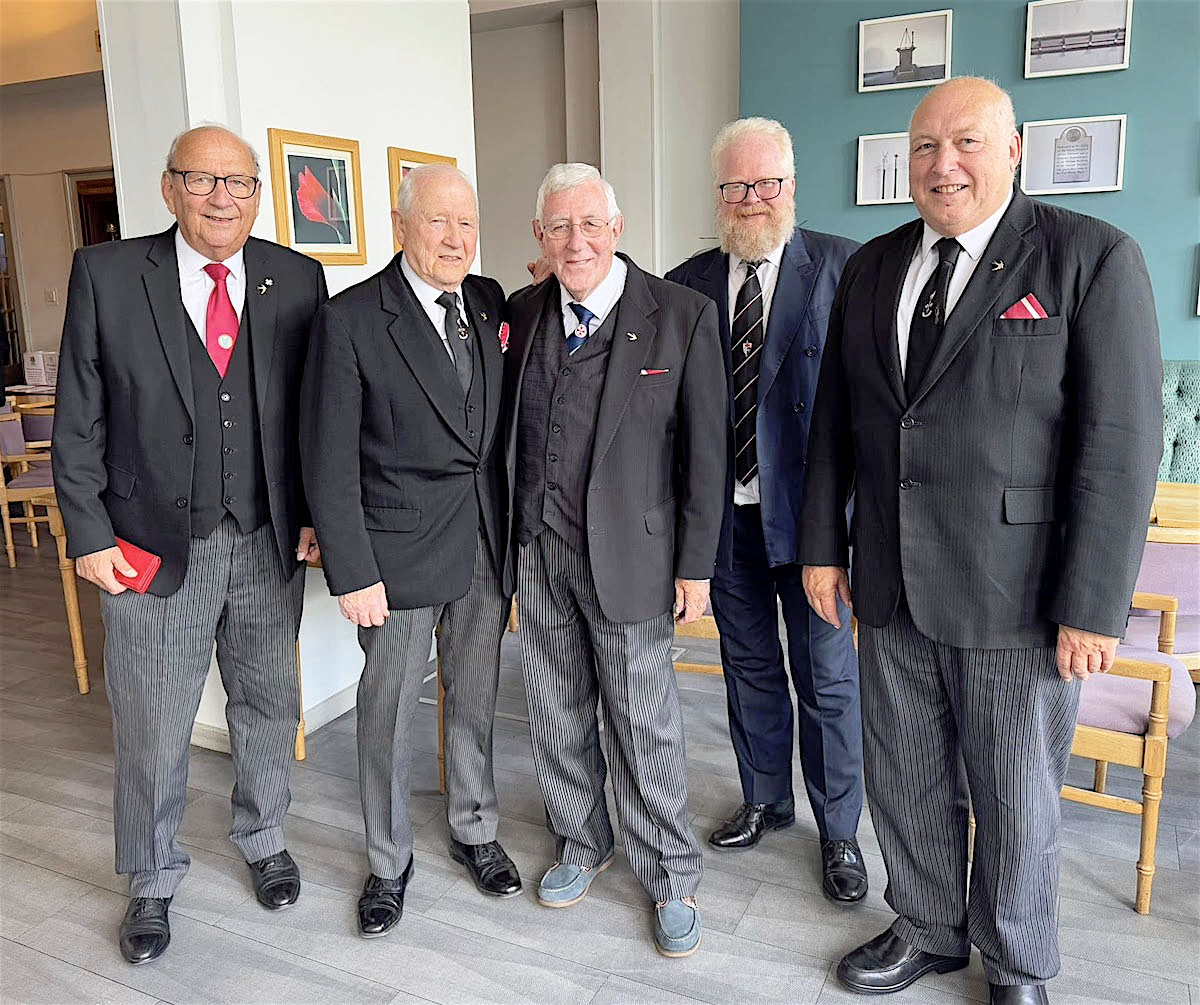R.E.Kt Dann, R.E.Kt. Jordan, V.E.Kt. Legge & V.E.Kt. Dean